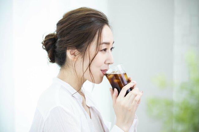 コーヒーは1日何杯までにすべき?最新研究でわかった「重大な健康リスク」とは〈再配信〉